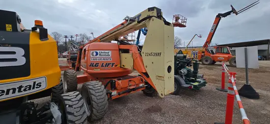 2017 JLG 600AJ Articulating Boom Lift