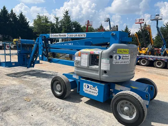 2017 Genie Z-45/25J DC Articulating Boom Lift