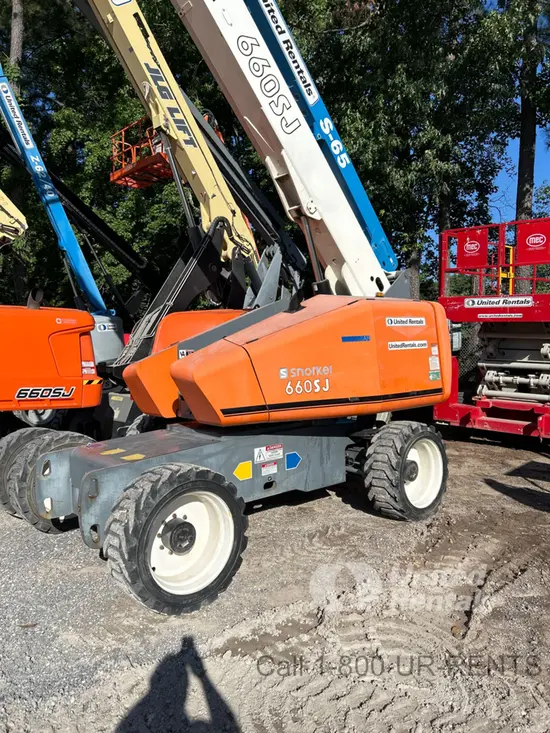 2019 Snorkel 660SJ Boom Lift