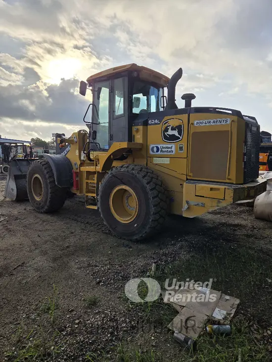 2019 John Deere 624L Wheel Loader
