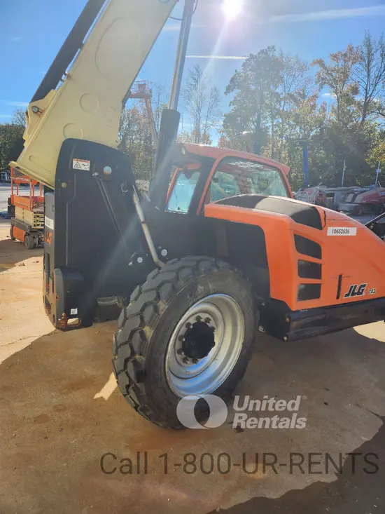2017 JLG 742 Forklift