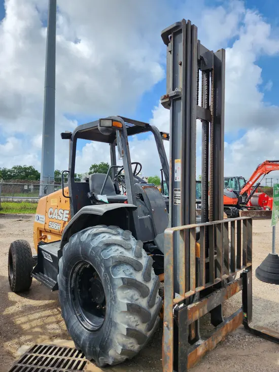 2018 Case 586H Forklift