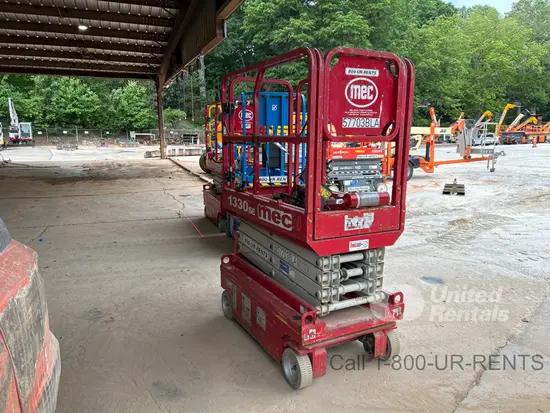 2018 MEC 1330SE Scissor Lift