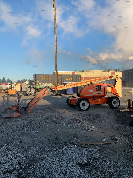 2015 JLG 600AJ Articulating Boom Lift