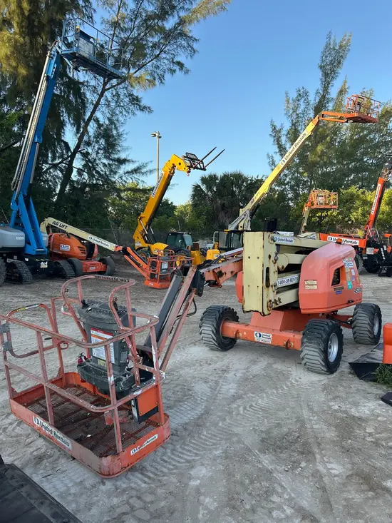 2017 JLG 450AJ Articulating Boom Lift
