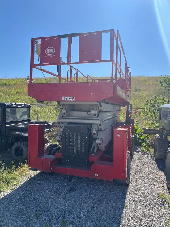2017 MEC 6092RT Rough Terrain Scissor Lift