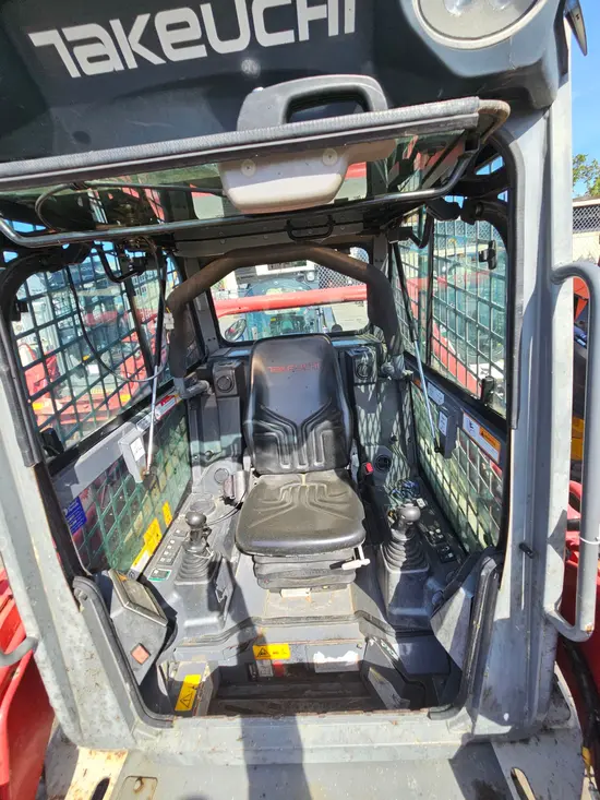 2019 Takeuchi TL10V2-CR Track Loader
