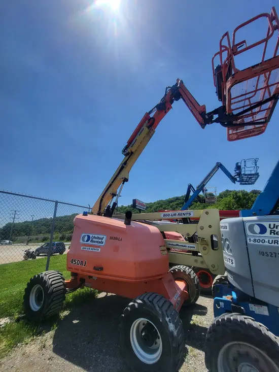 2016 JLG 450AJ Articulating Boom Lift