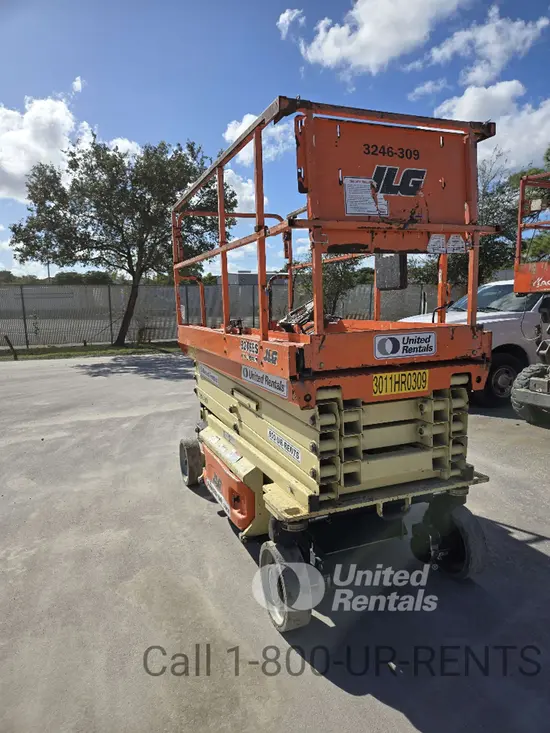 2016 JLG 3246ES Scissor Lift