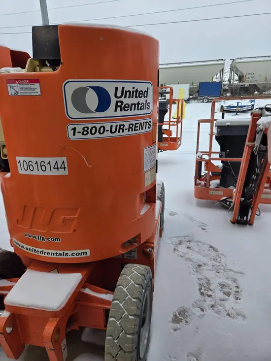2017 JLG E300AJP Articulating Boom Lift