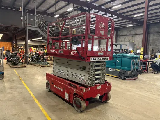 2017 MEC 4046SE Scissor Lift