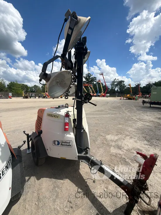 2018 Magnum Pro MLT6SM-STD3 Portable Light Tower