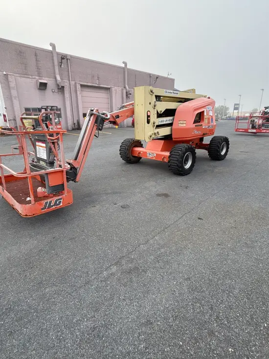 2017 JLG 450AJ Articulating Boom Lift