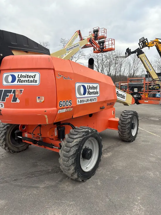 2016 JLG 600S Boom Lift