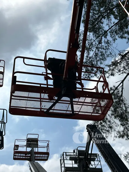 2017 JLG 600AJ Articulating Boom Lift