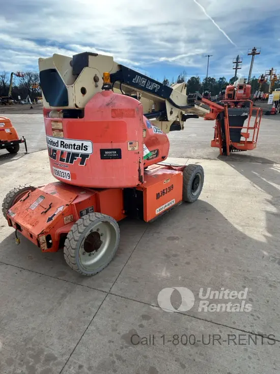 2015 JLG E400AJPN Articulating Boom Lift