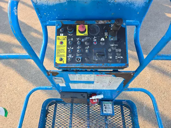 2016 Genie Z-30/20N Articulating Boom Lift
