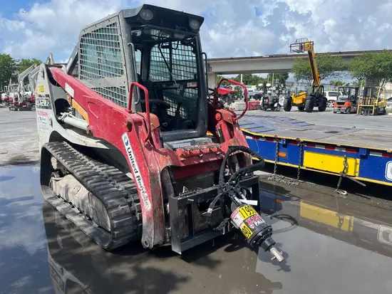 2020 Takeuchi TL12R2-CR Track Loader