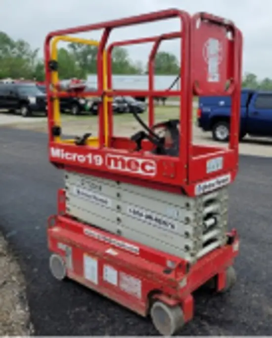 2018 MEC MICRO 19 Scissor Lift
