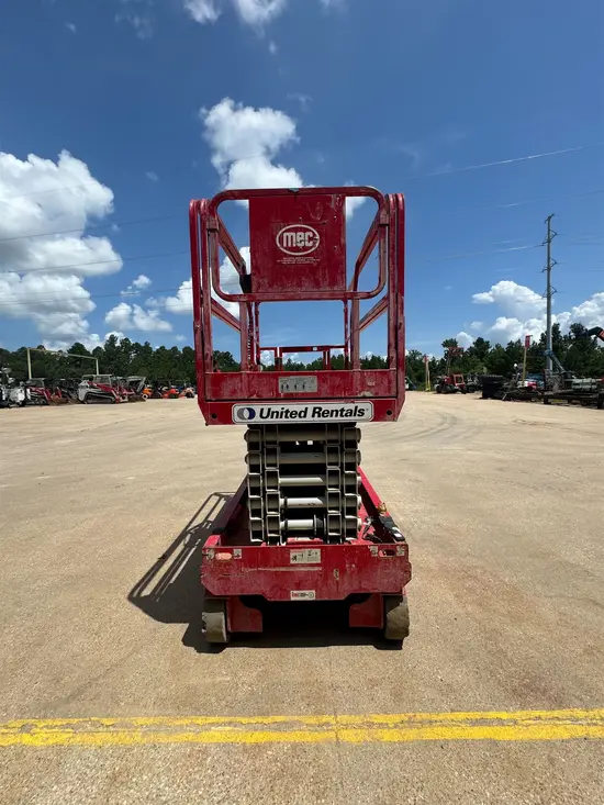 2017 MEC 4046SE Scissor Lift