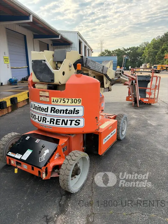 2018 JLG E400AJPN Articulating Boom Lift