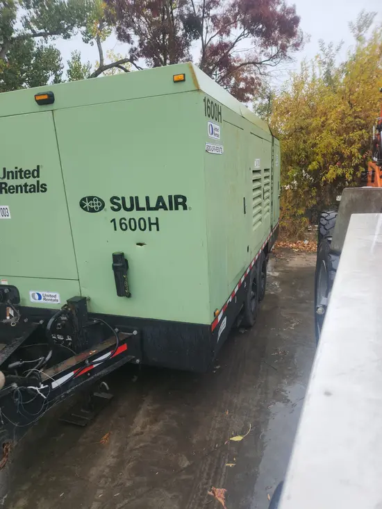 2017 Sullair 1600HAFDTQ-CAT Air Compressor