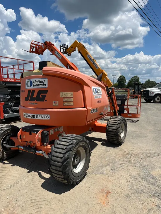2017 JLG 450AJ Articulating Boom Lift