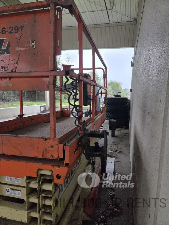 2015 JLG 3246ES Scissor Lift