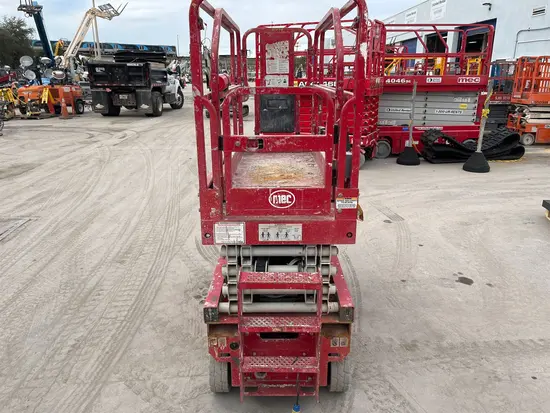2017 MEC 1930SE Scissor Lift