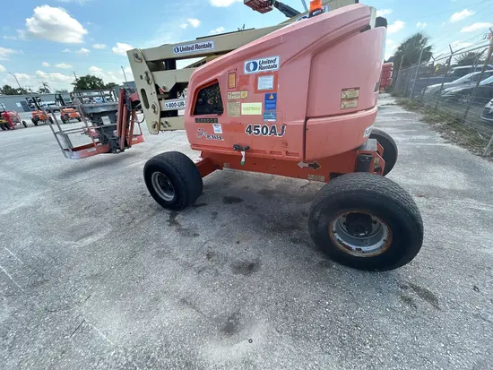 2017 JLG 450AJ Articulating Boom Lift