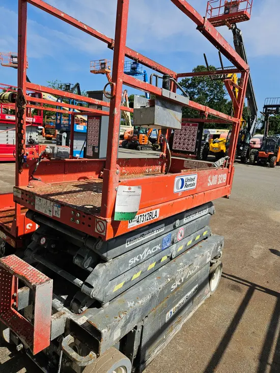 2017 Skyjack SJIII3219 Scissor Lift