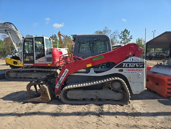 2022 Takeuchi TL12V2-CR Track Loader