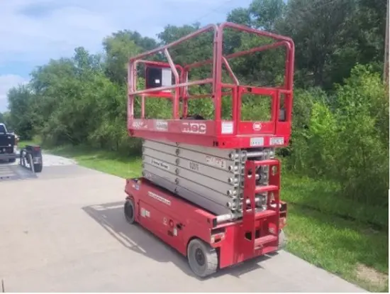 2018 MEC 4046SE Scissor Lift
