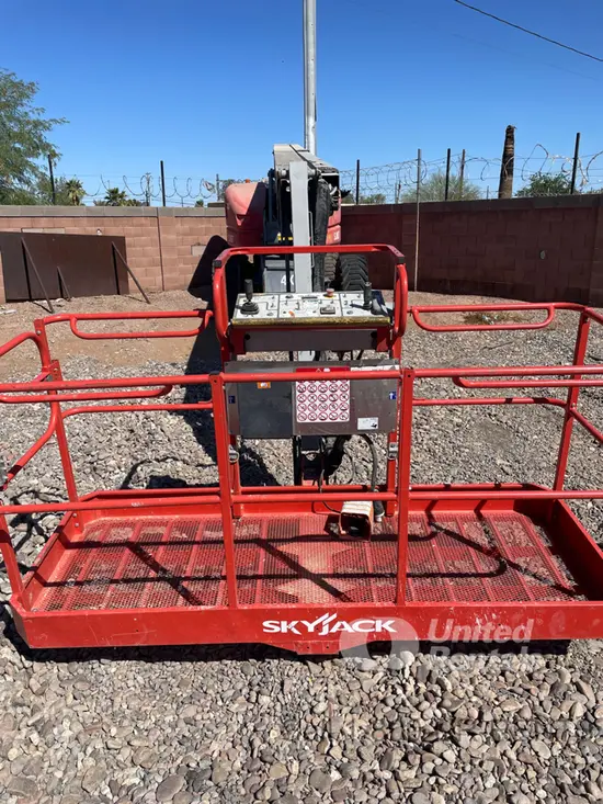 2017 Skyjack SJ86T Boom Lift