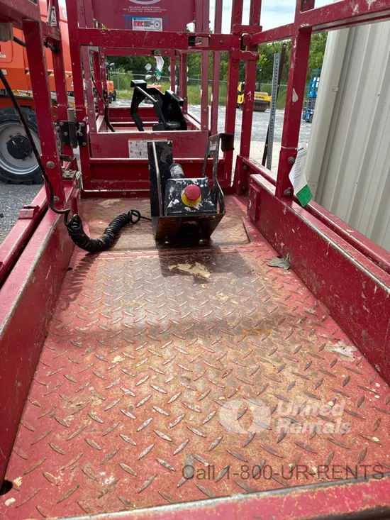 2018 MEC MICRO 19 Scissor Lift