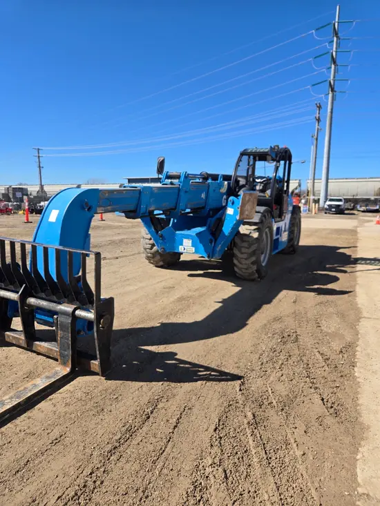 2018 Genie GTH-1256 Forklift