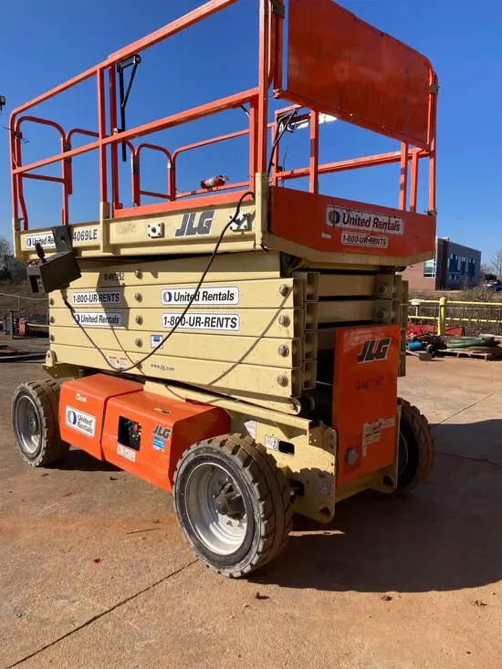 2017 Skyjack SJ6832RT Rough Terrain Scissor Lift