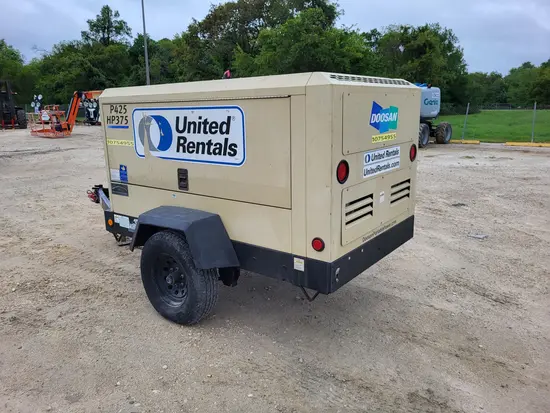 2018 Doosan P425/HP375WCUT4 Air Compressor