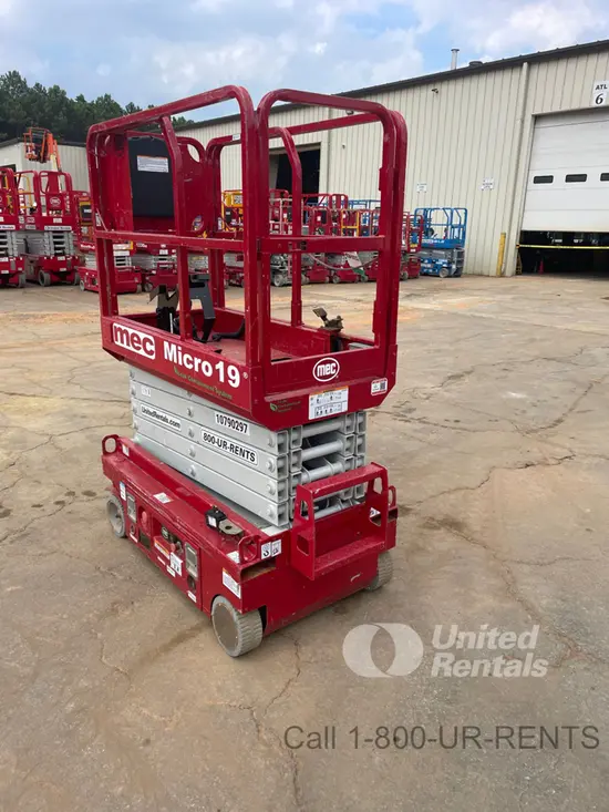 2018 MEC MICRO 19 Scissor Lift