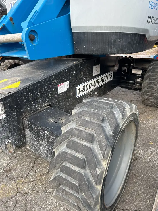2016 Genie S-60X Boom Lift