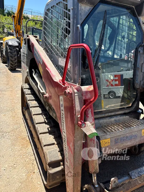 2021 Takeuchi TL6CR Track Loader