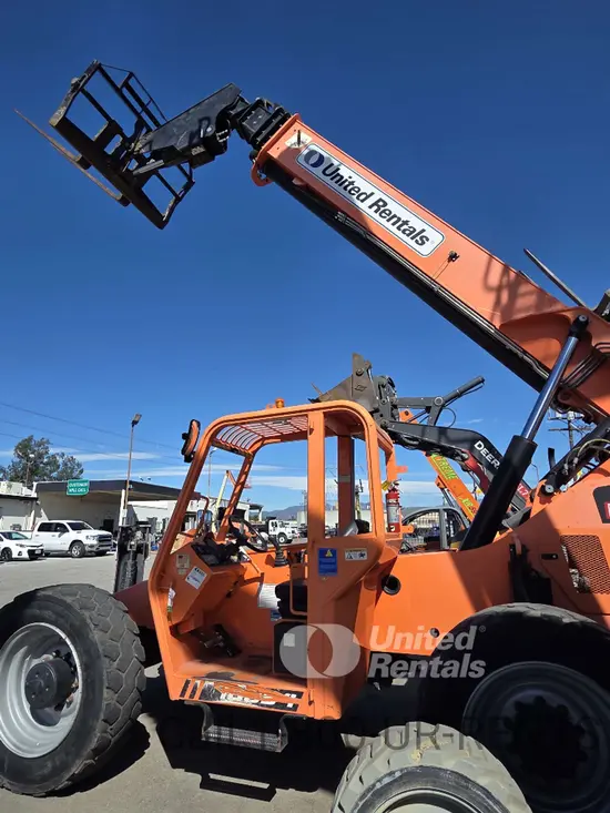 2018 SKYTRAK 10054 Forklift
