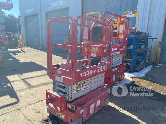 2017 MEC 1330SE Scissor Lift