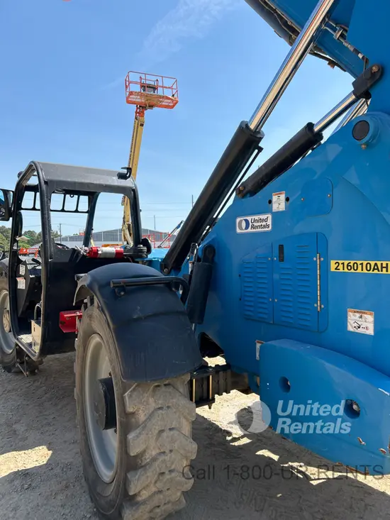 2018 Genie GTH-1056 Forklift