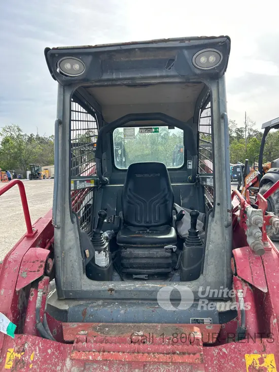 2020 Takeuchi TL8R2R Track Loader