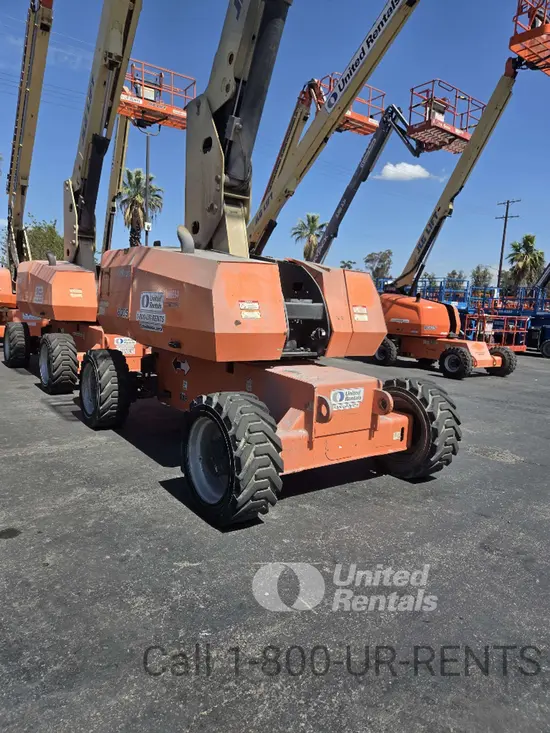 2018 JLG 800S Boom Lift