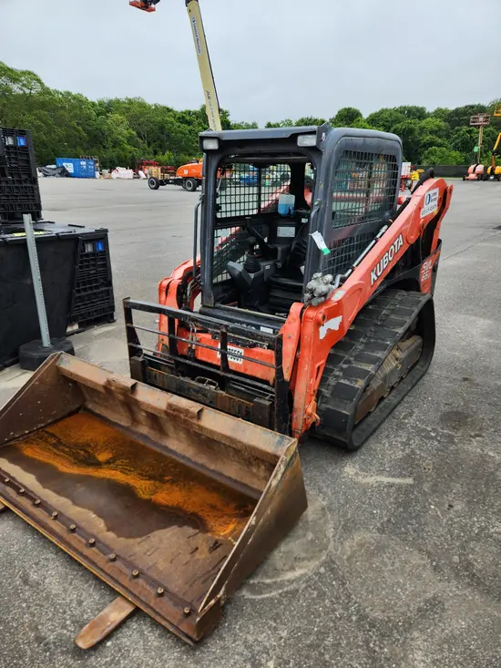 2019 Kubota SVL65-2HFWC Track Loader