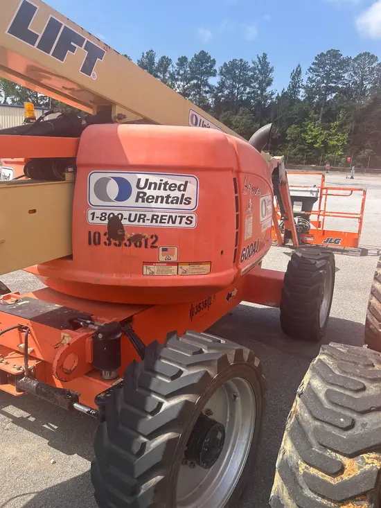2015 JLG 600AJ Articulating Boom Lift