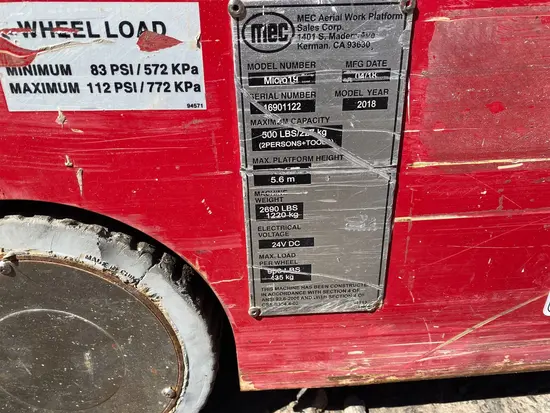 2018 MEC MICRO 19 Scissor Lift