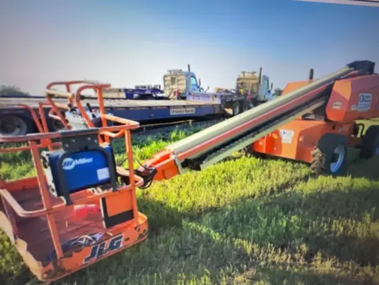 2017 JLG 600S Boom Lift